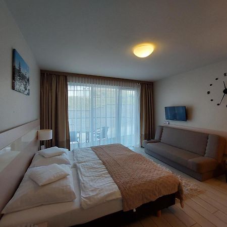 Apartament Sienna Czarna Gora Ischgl 18 Екстер'єр фото