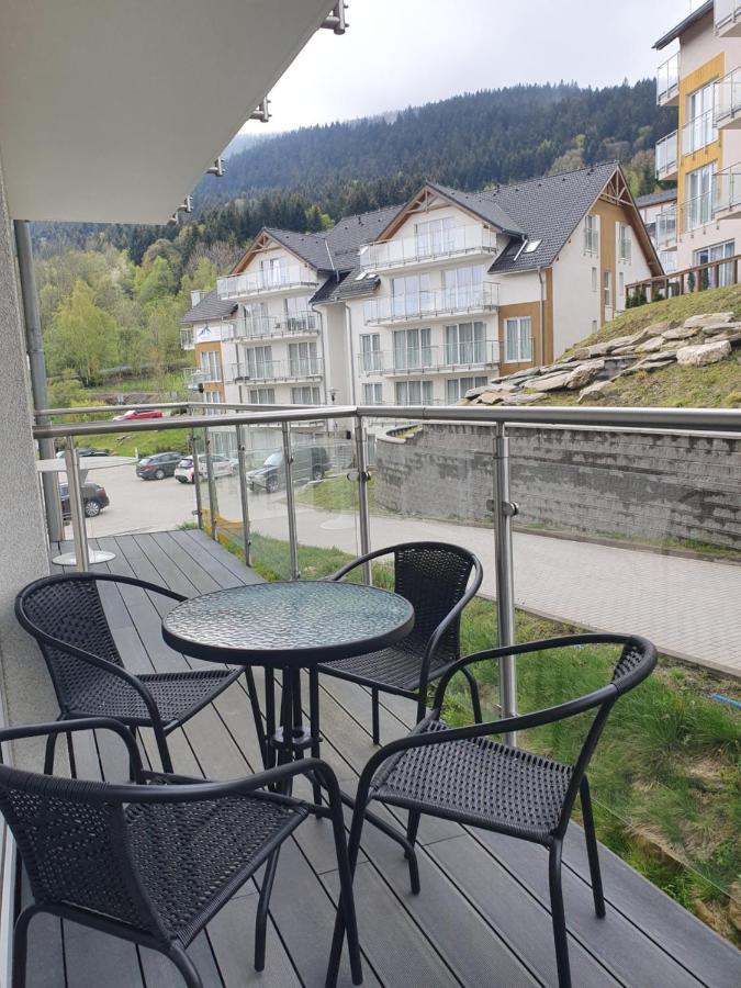 Apartament Sienna Czarna Gora Ischgl 18 Екстер'єр фото