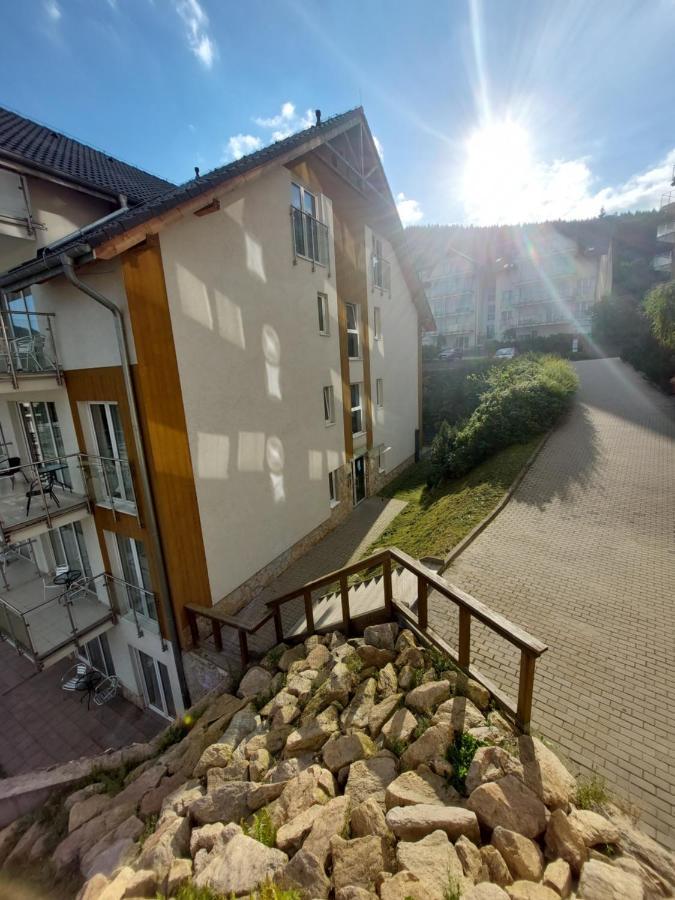 Apartament Sienna Czarna Gora Ischgl 18 Екстер'єр фото