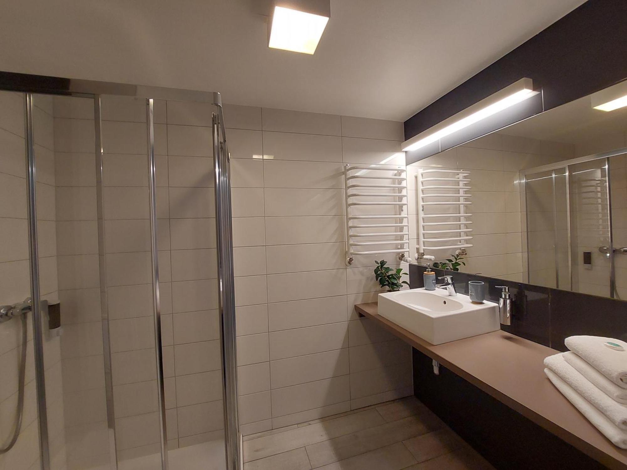 Apartament Sienna Czarna Gora Ischgl 18 Екстер'єр фото